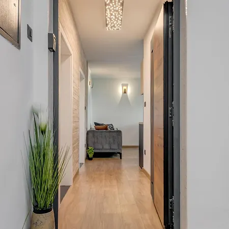 Casa Vecchia Апартаменты Трогир