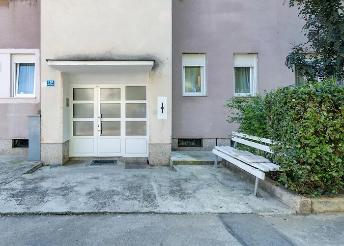 Casa Vecchia 公寓 *